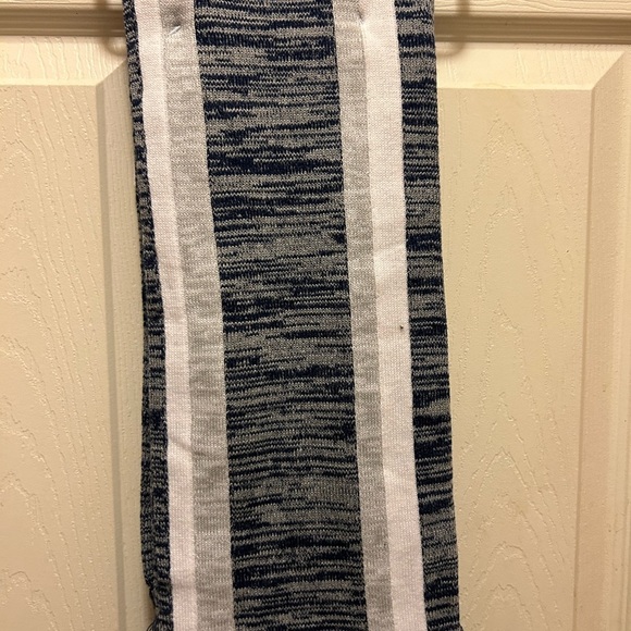Penn State Blue, White & Gray Fringe Scarf NWT! - Picture 5 of 14